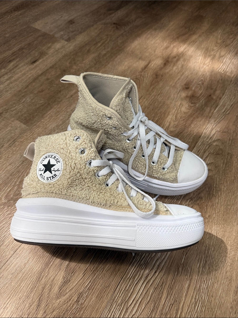 Converse Kids Beige Sherpa Chuck Taylor Platform High-Tops